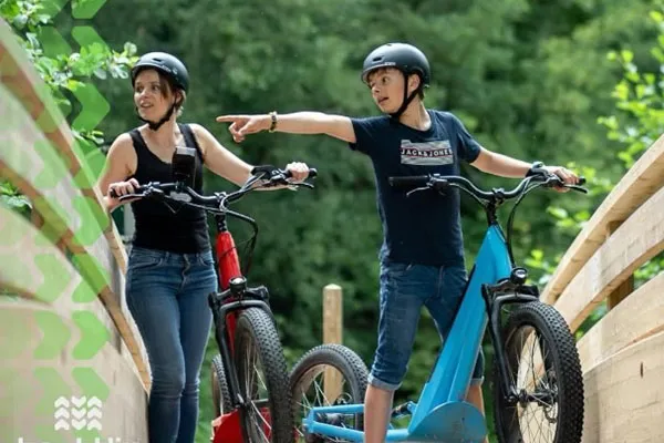 Earning Trust in the French Scooter Market — One Custom Build at a Time